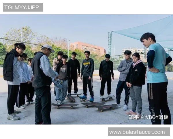 广州滑板队状态引发热议球迷与专家各执己见的背后故事