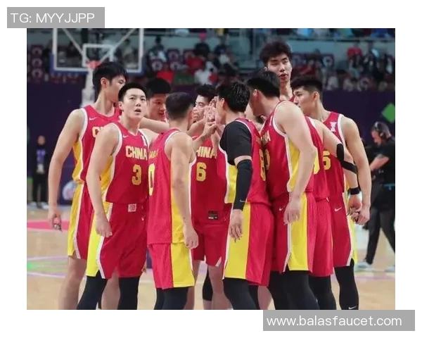 广州篮球队的蜕变之路:从传统强队到现代篮球新标杆的探索与实践 广州篮球队的蜕变之路:从传统强队到现代篮球新标杆的探索与实践