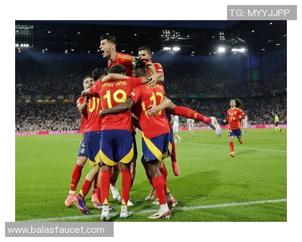 西班牙队在欧锦赛中的团队配合与战术执行全面分析 西班牙队在欧锦赛中的团队配合与战术执行全面分析